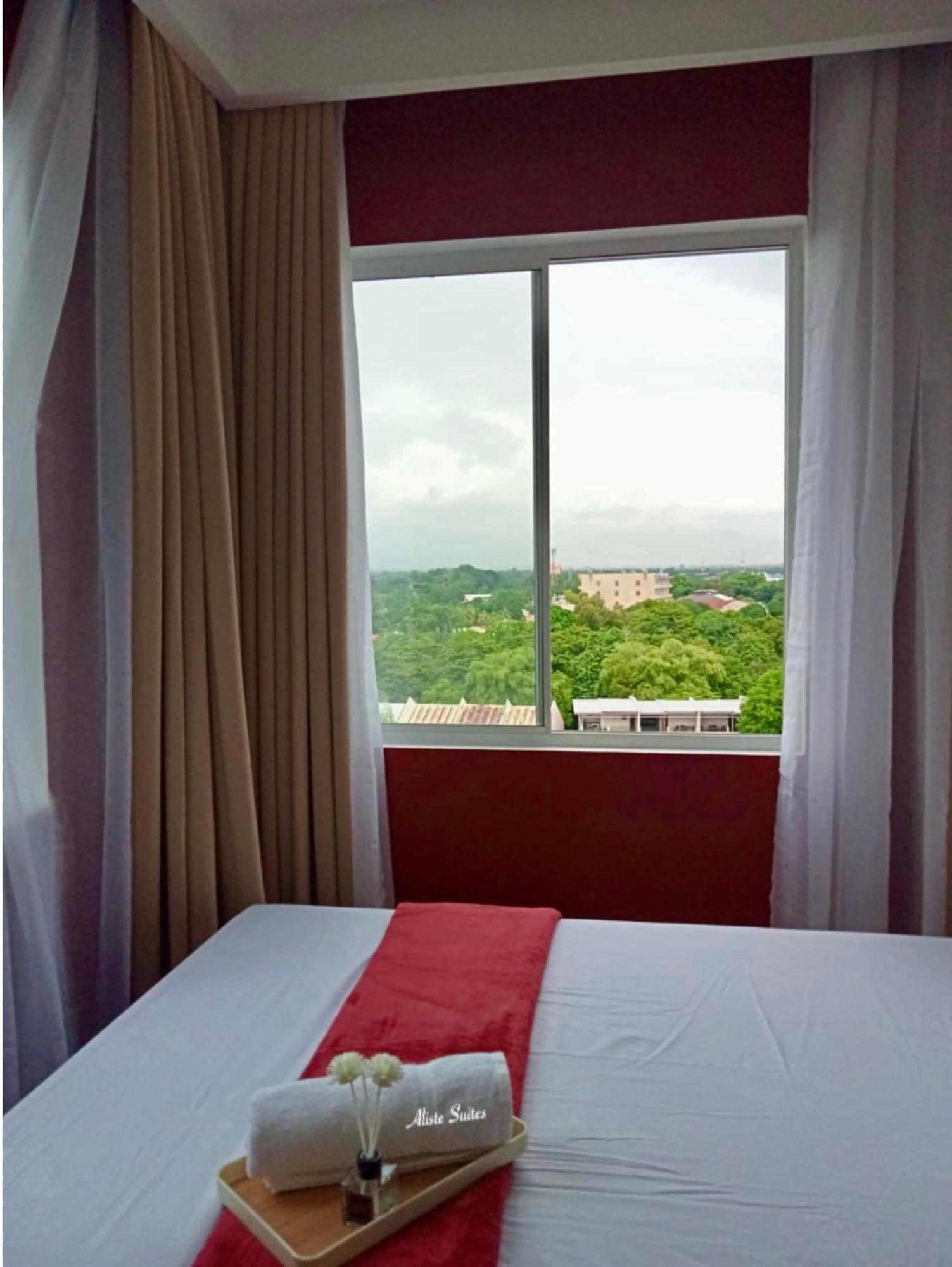 Aliste Suites Marina Spatial Dumaguete City Экстерьер фото