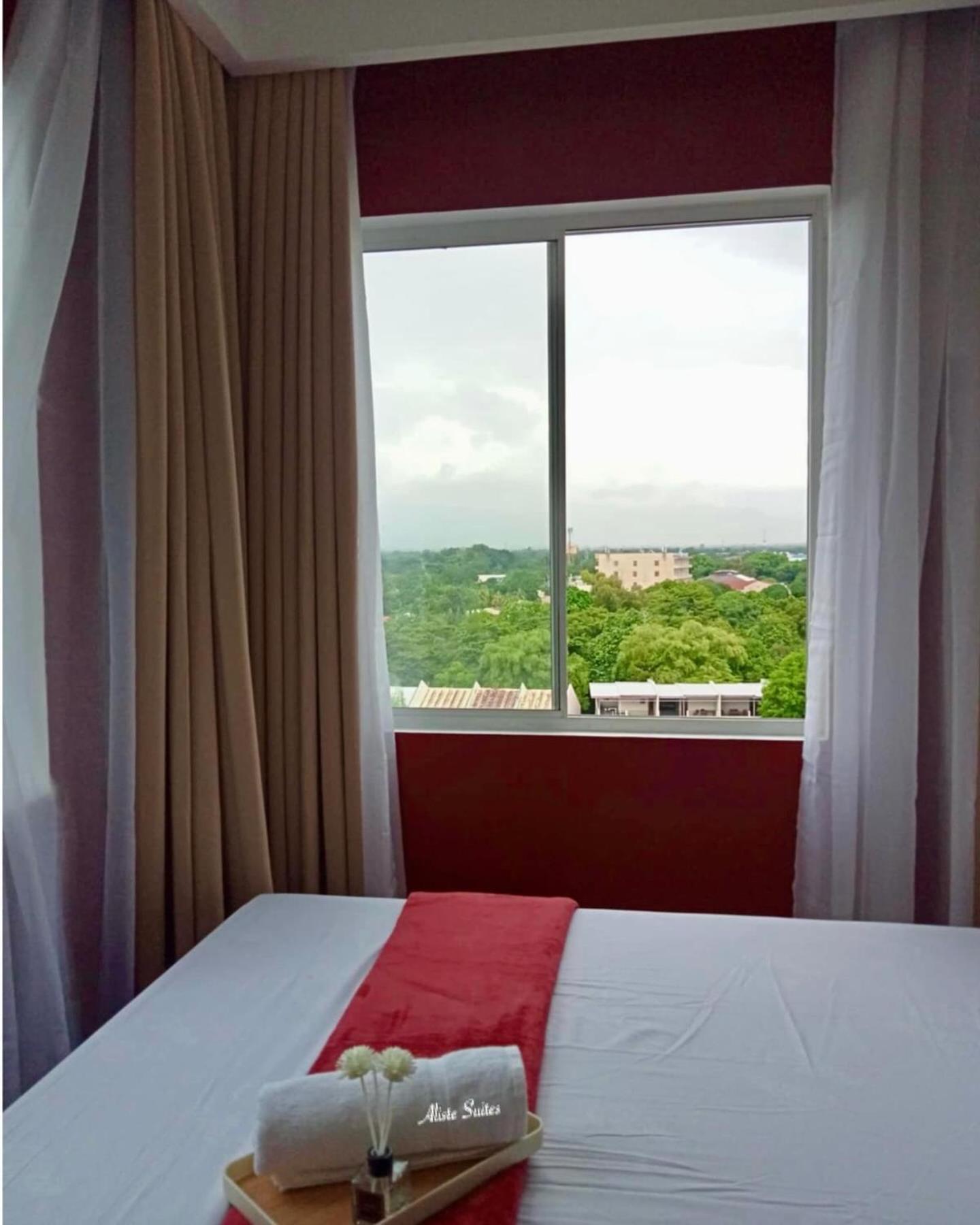 Aliste Suites Marina Spatial Dumaguete City Экстерьер фото